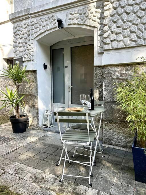 Appartement Charming 3-min Walk To Old Town - Free Parking
