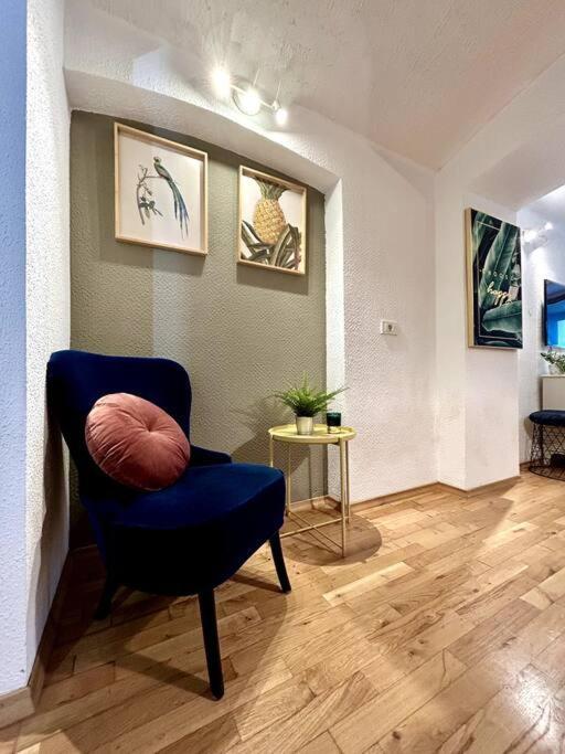 Appartement Charming 3-min Walk To Old Town - Free Parking