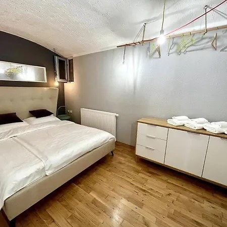 Charming Appartment 3-Min Walk To Old Town - Free Parking Ljubljana Exterior photo